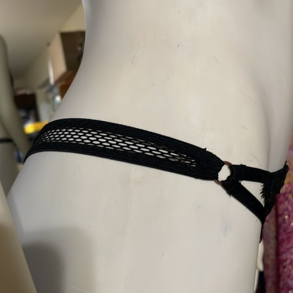 Victoria’s Secret Very Sexy Push-up Bra & Panty Set VS Fishnet & Lace Stripes 🆕 - Picture 9 of 16